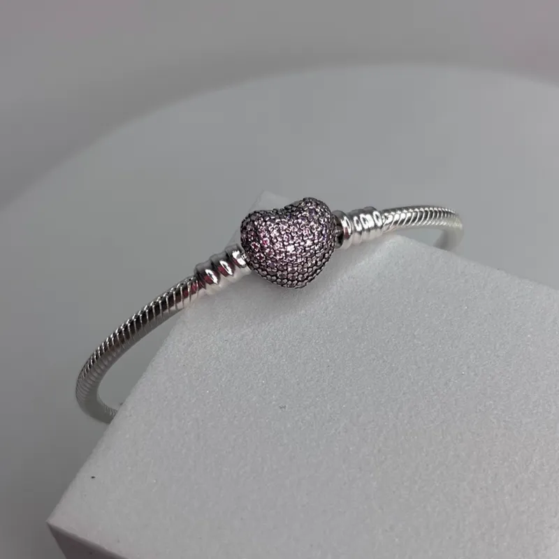 Pulsera Pandora corazón con perlas rosadas 
