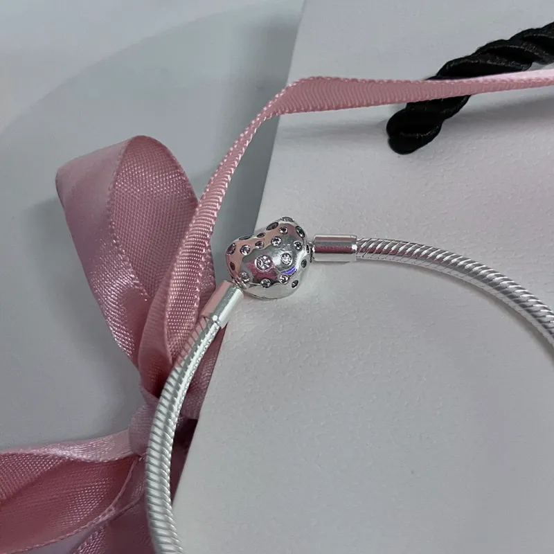 Pulsera Pandora corazón con perlas 