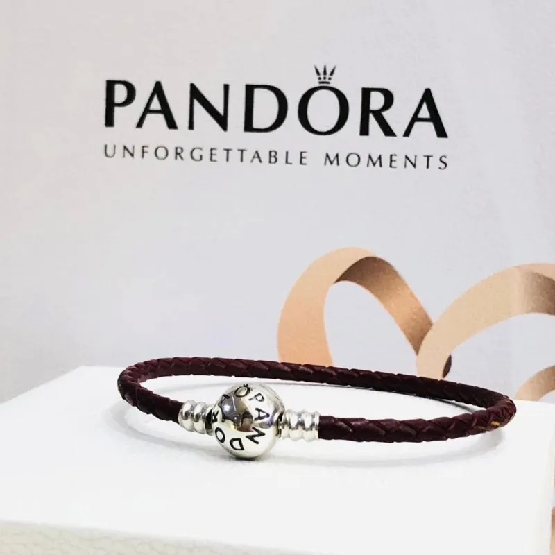 Pulsera Pandora de cuera 