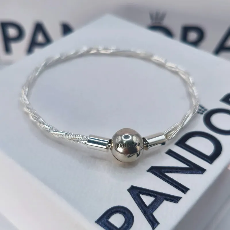 Pulsera Pandora flexible torcida para Charms