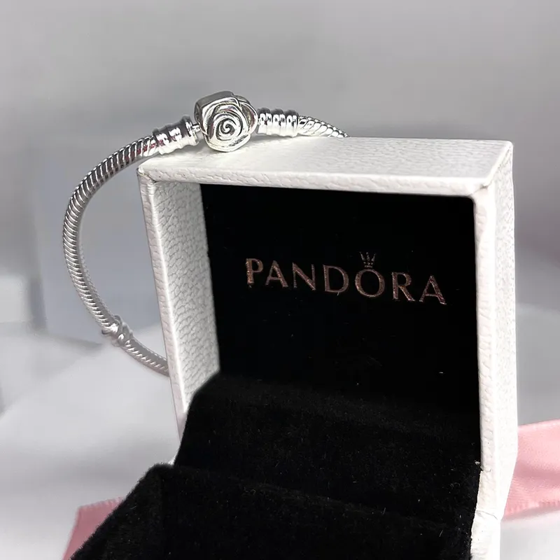 Pulsera Pandora rosa 