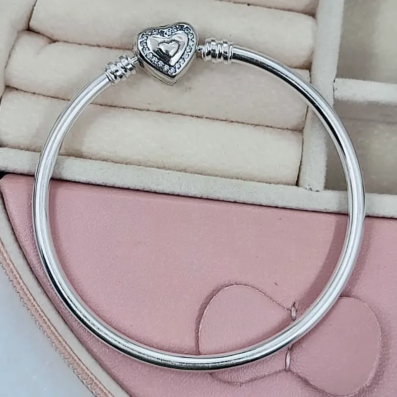 Pulsera Rigida corazón 