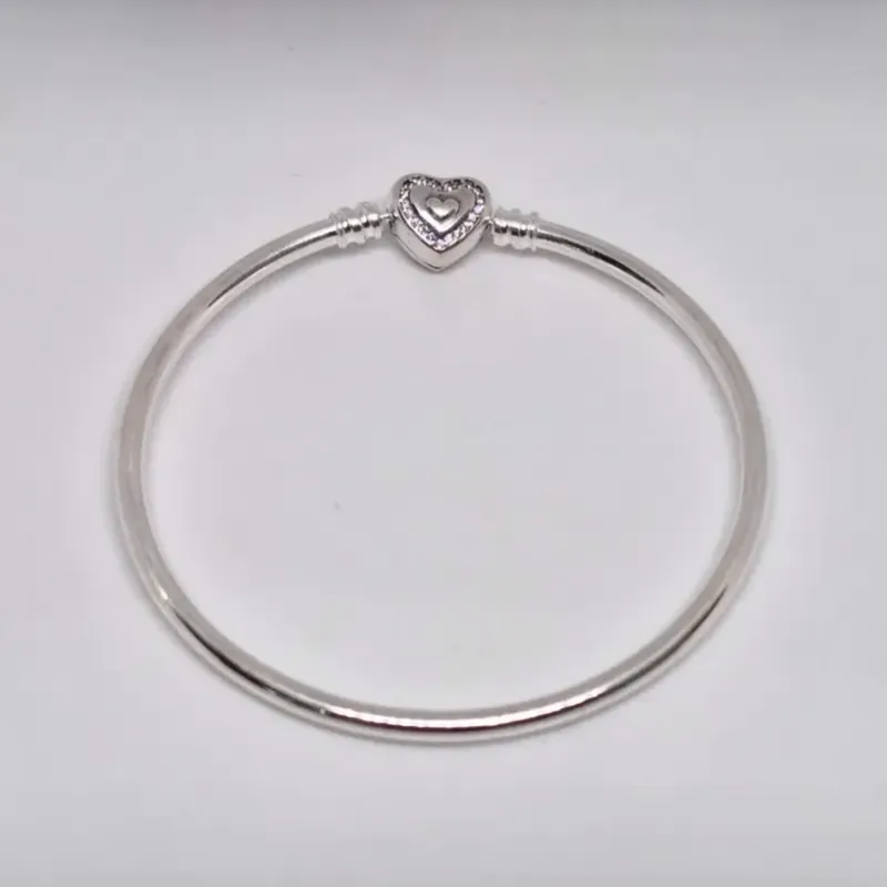 Pulsera Rigida corazón 