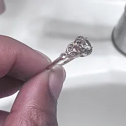 Reponer mini piedras de tu joya 