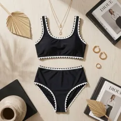 Bikini de Dos Piezas con Ribete Festoneado  Talla S
