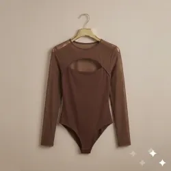 Body Ajustado de Manga Larga en Marrón Café con Detalle Cut-Out y Malla talla M