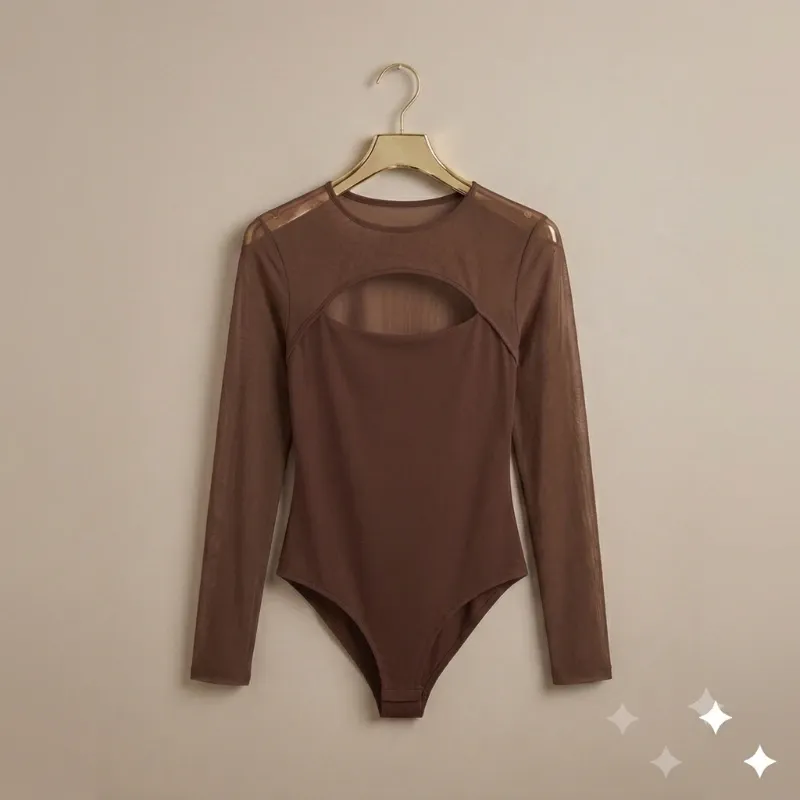 Body Ajustado de Manga Larga en Marrón Café con Detalle Cut-Out y Malla talla M