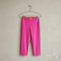 Leggings Deportivos Capris – Fucsia Vibrante Talla L