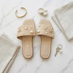 Sandalia Casual SheIn Beige con Apliques Marinos