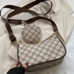 Bolsa Hobo ligera y casual blanco