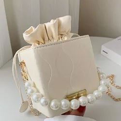 Bolso cubo mini con patrón geométrico 