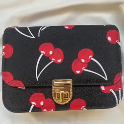 Bolso de Cerezas modelo 2 (USD)🖤