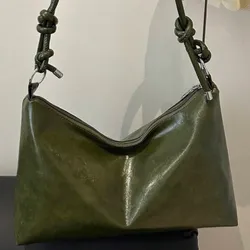 Bolso de hombro en forma de medialuna ( verde)