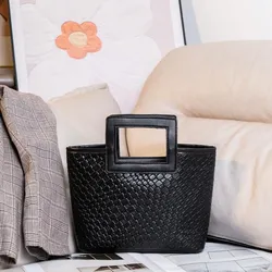 Bolso negro tejido estilo europeo 