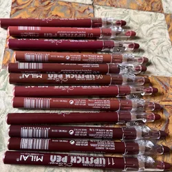 Delineador de labios grueso con Sacapuntas
