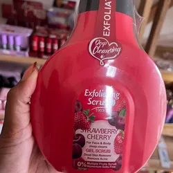 Exfoliante de 500 ml de fresas y cerezas
