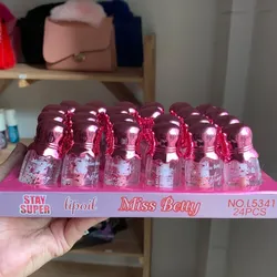 Gloss de brillo de bola