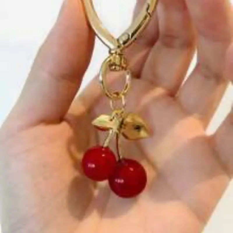 Llavero de cereza