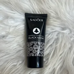 Mascarilla de Puntos Negros