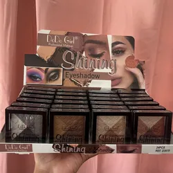 Mini Paleta de Sombras Modelo 2