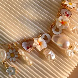 Colgante perlado blanco