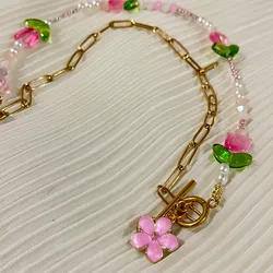 Eslabonado de tulipanes