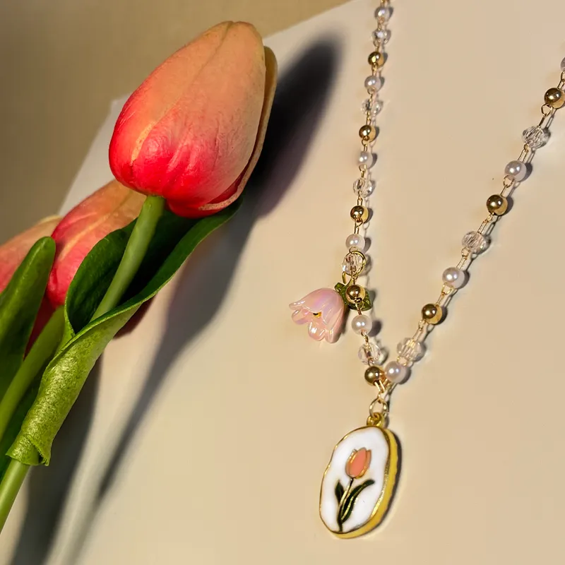 Tulipán con perlas 
