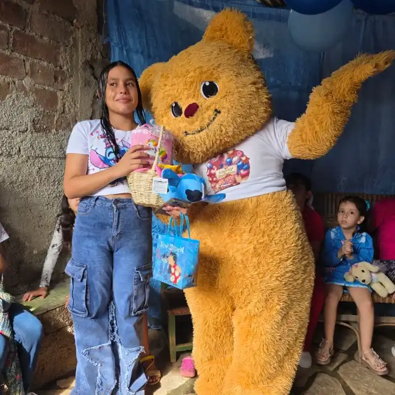 Clientes Complacidos