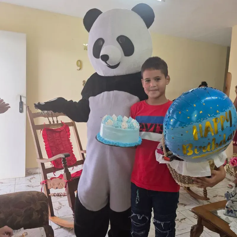 Clientes Complacidos