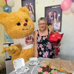 Clientes Complacidos