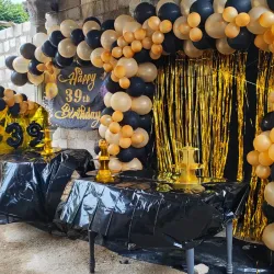 Decoración Negro/Dorado