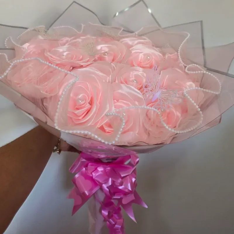 Luxury Bouquet Premium Rosa