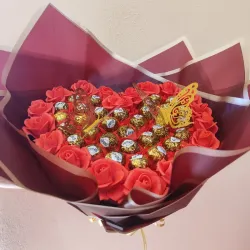 Luxury Bouquet Rojo