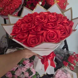 Luxury Bouquet Rojo