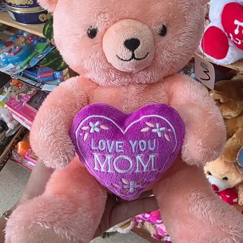 Peluche Mom