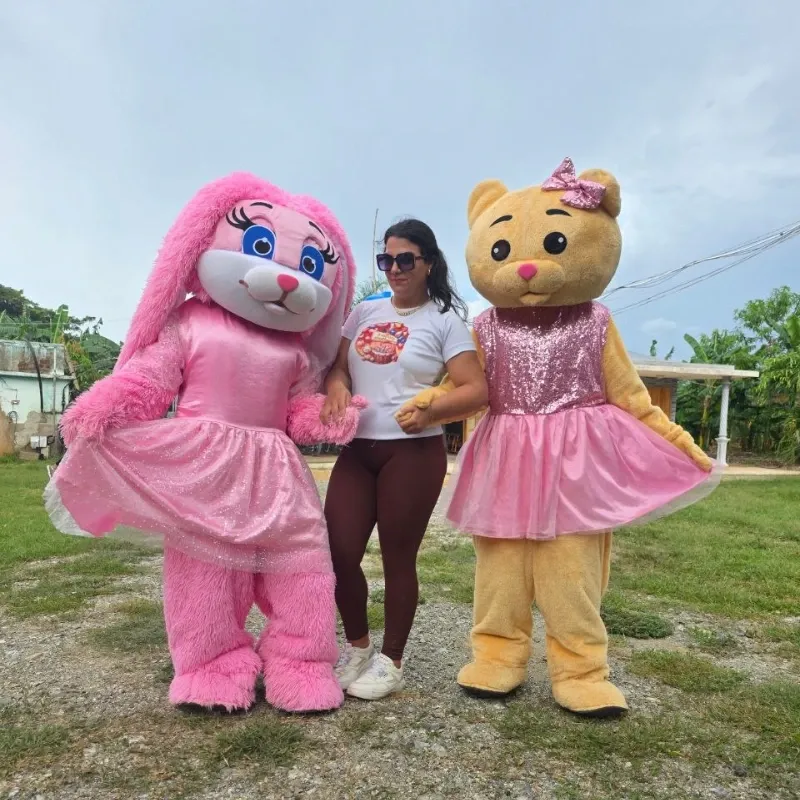 Show con Personajes y Animador