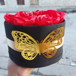 Caja con Rosas y bombones 