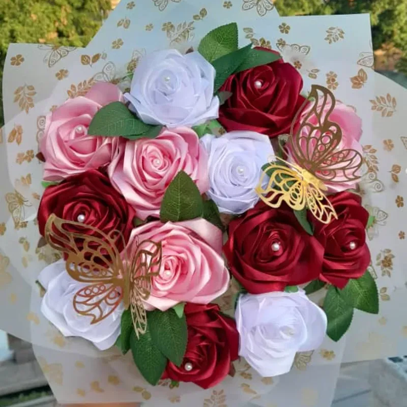 Ramo de rosas eternas 