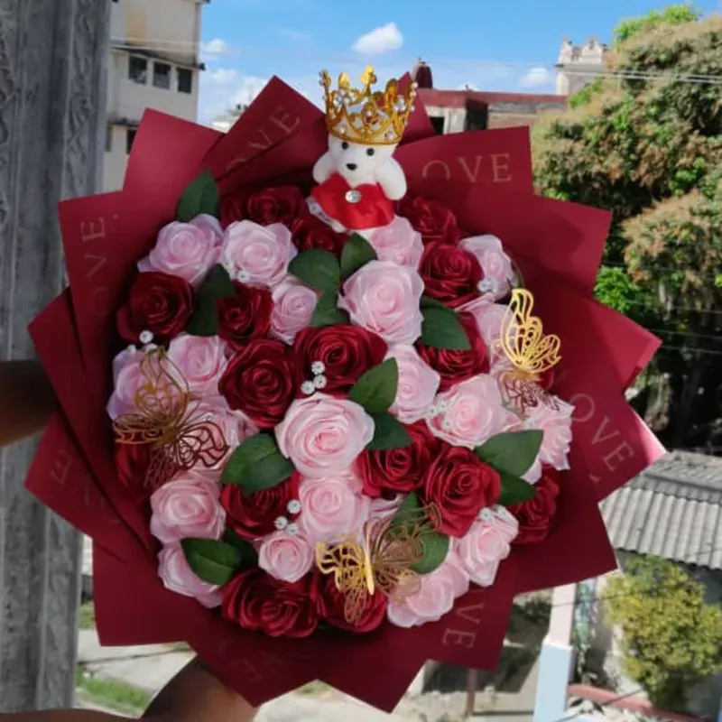 Ramo de rosas eternas 