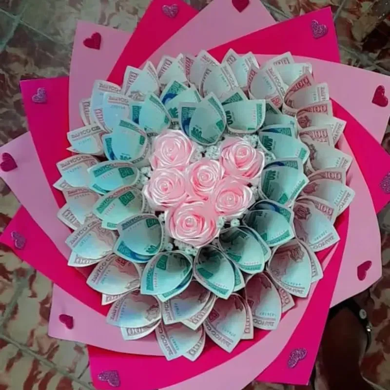 Ramo de Rosas Eternas 