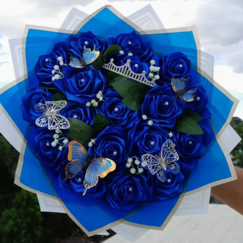 Ramo de Rosas Eternas 