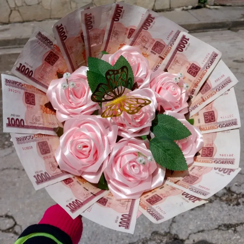 💐🌹Ramo de rosas eternas 🌹