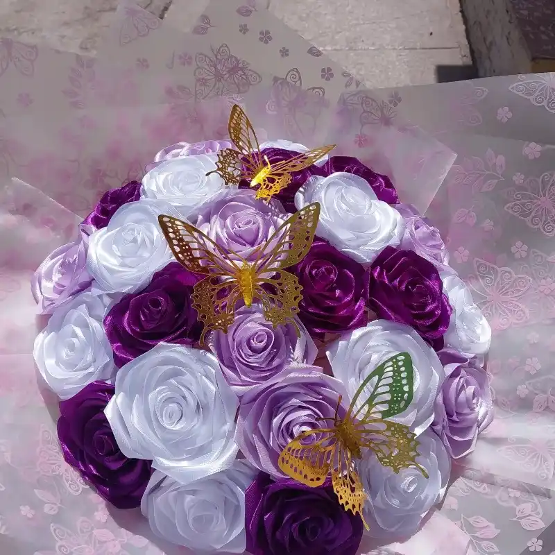 Ramo de rosas eternas 