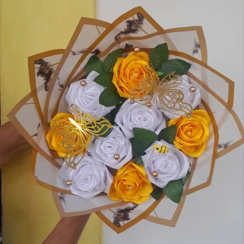 💐Ramo de Rosas Eternas 