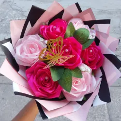 Ramo de Rosas Eternas 