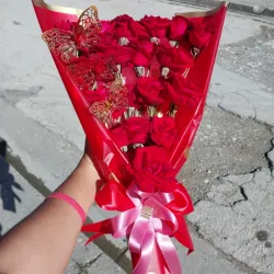 Ramo de rosas naturales 