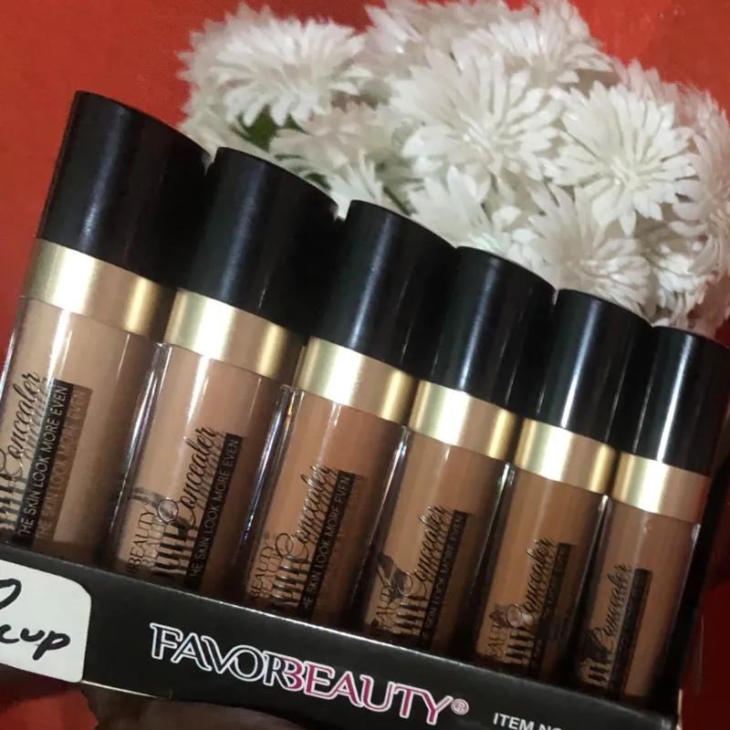 Corrector líquido ,LÍQUIDO CONCEALER FAVORBEAUTY