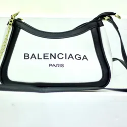 Cartera Balenciaga