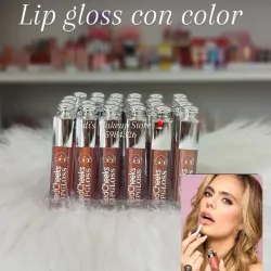 🌹 Lip Gloss con Color Efecto Tornasol