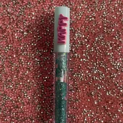 Delineador de gel con brillo 
